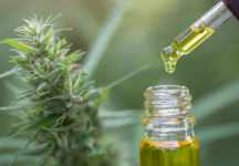 Vu de l'huile de CBD et sa pipette précise